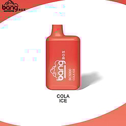 En röd Bang Box BC5000 vaping-enhet med smaken "Cola Ice", visas mot en vit bakgrund.