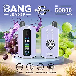Två vape-enheter märkta "Bang Leader", med tigerdesign och elektronisk display, annonserade med dubbla smaker, upp till 50 000 bloss och typ-C-laddning i en bakgrund av druvor och melon.