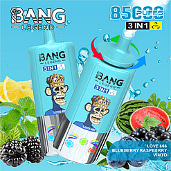 Werbebild von Bang Legend 3-in-1-Einweg-Vape-Vape-Gerät mit einer stilisierten Affenillustration und Aromen wie Blueberry Raspberry Vimto, umgeben von Fruchtbildern und einem blauen Hintergrund.