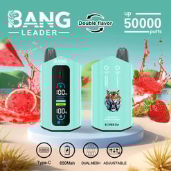 Promotionele afbeelding van het Bang Leader Vape-apparaat met een turquoise body, tijgerillustratie, en toont advertenties van 50.000 trekjes, dubbele smaken en specificaties, waaronder Type-C oplaad- en dubbele mesh-technologie, ingesteld tegen een achtergrond van watermeloen- en aardbeiengraphics.