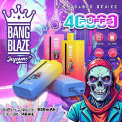 Promotieafbeelding van kleurrijke wegwerp-vape-apparaten met de merknaam Bang Blaze 40000 en technische specificaties, waaronder een batterijcapaciteit van 650 mAh en 40 ml e-liquid, tegen een levendige, artistieke achtergrond.